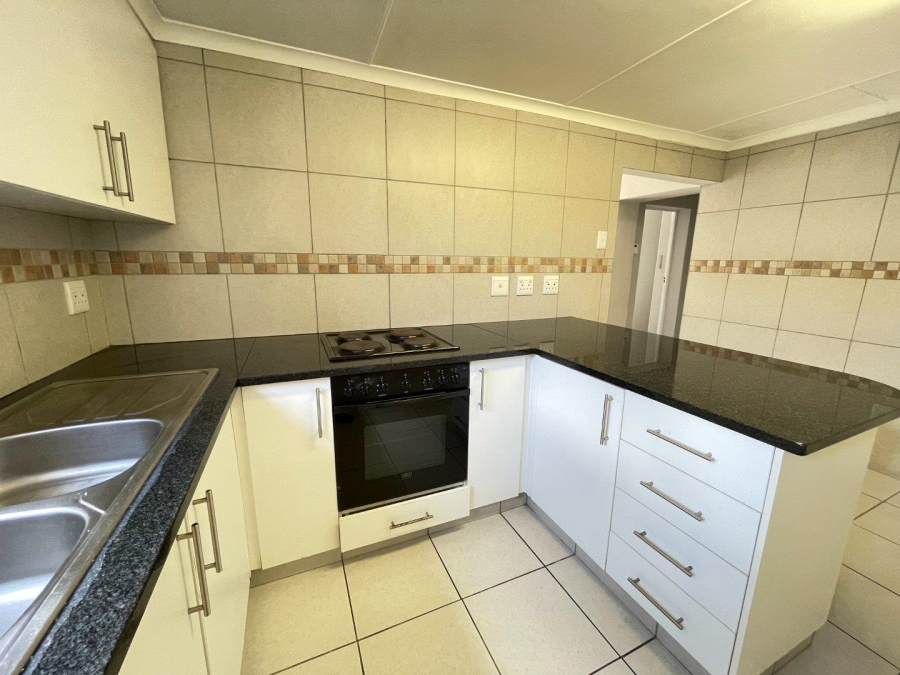 To Let 2 Bedroom Property for Rent in West Bank Eastern Cape